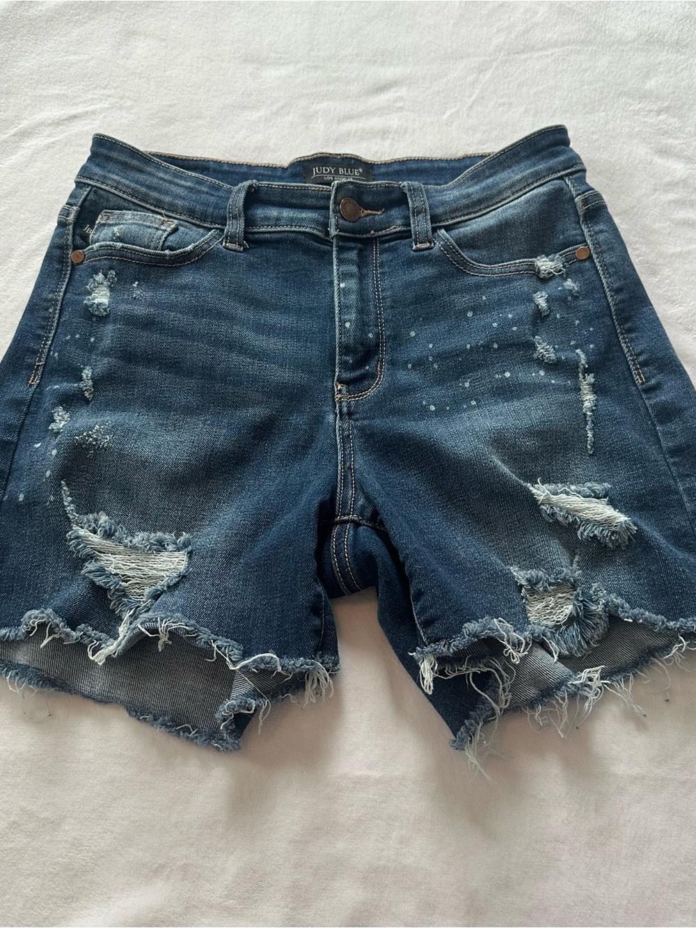 Judy Blue Medium M Distressed Midi Jean Denim Shorts Ripped Paint Splatter